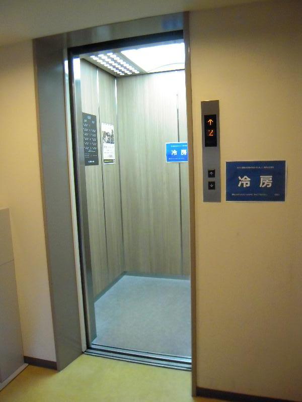 エレベーター（南館　3階⇔各階）