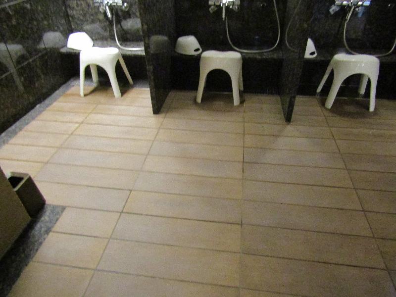 大浴場洗い場（2階）