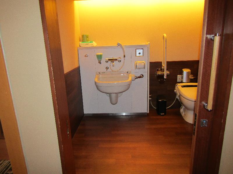 多機能トイレ内部②（5階）