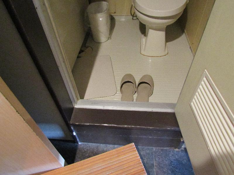 バストイレ段差（一般客室　和室）