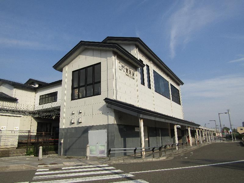 駅舎(西口)