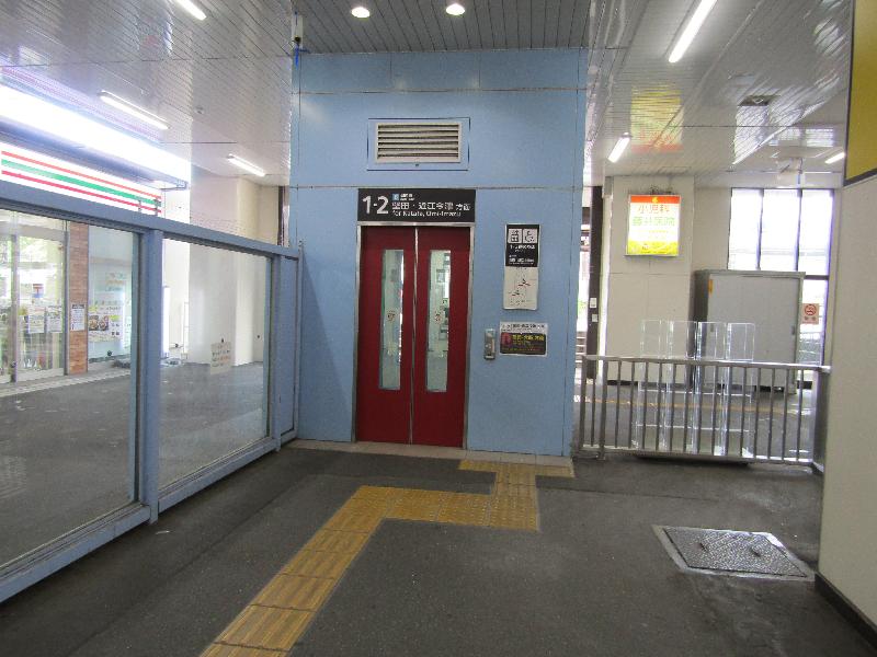 エレベーター入口（3.4番ホーム⇔1階改札内）